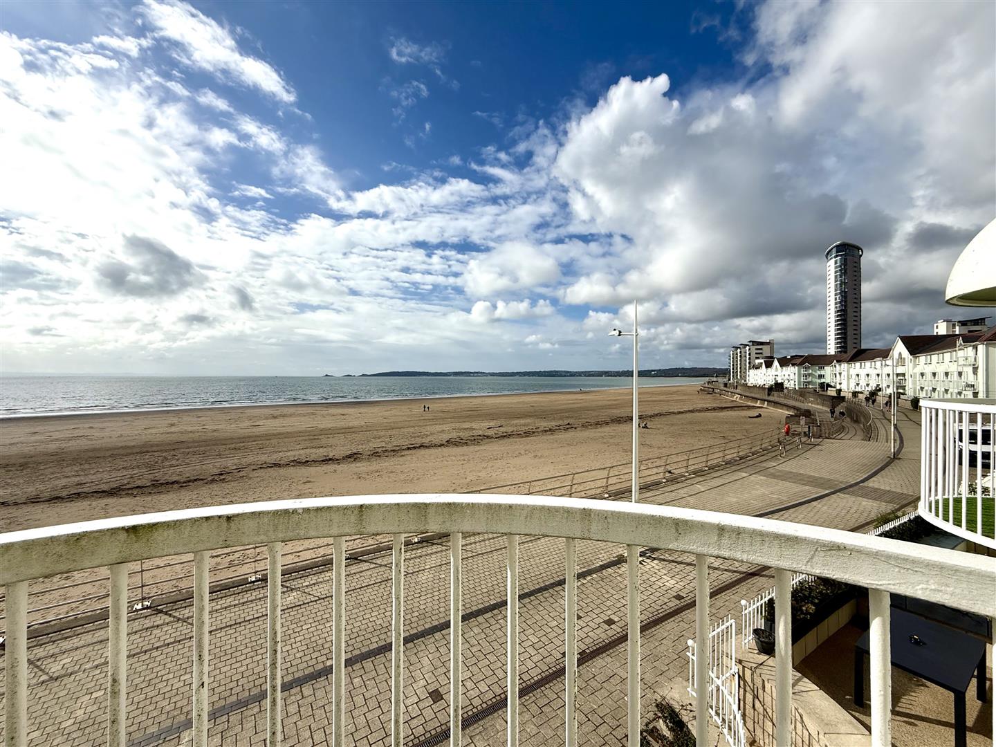 Marine Walk, Maritime Quarter, Marina, Swansea, SA1 1YQ